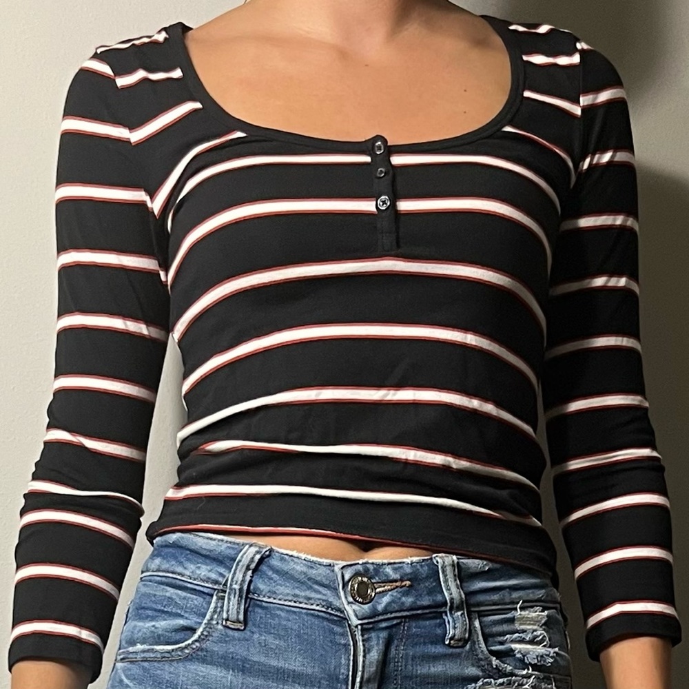 Black shirt with red and white stripes. Size small. Forever 21 mid sleeves
